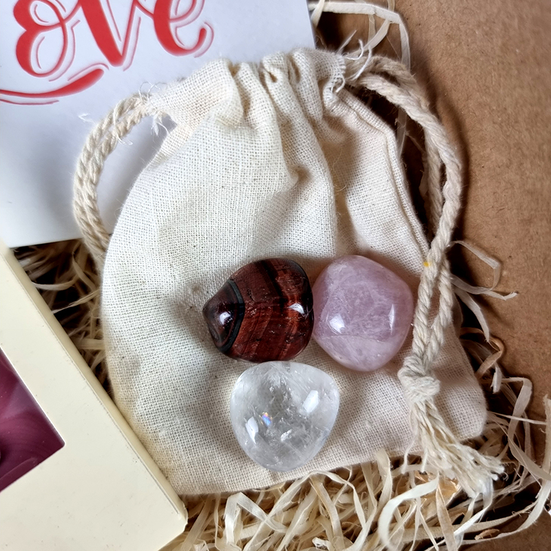 Box Surprise - All you need is love - PIERRES