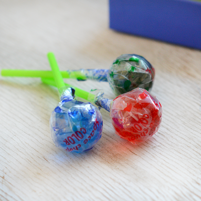 Box Surprise - Cosmonaute - 3 x Sucettes