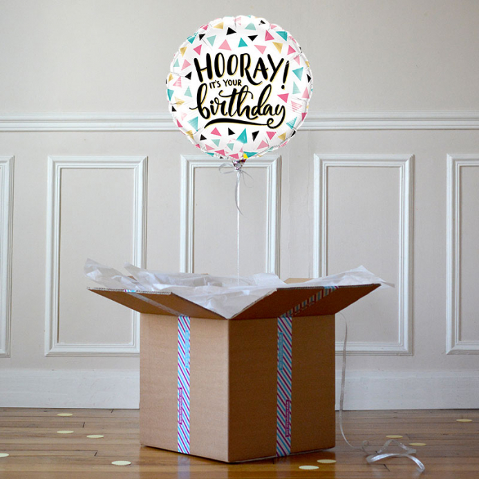 Ballon Cadeau - Happy Birthday Hooray