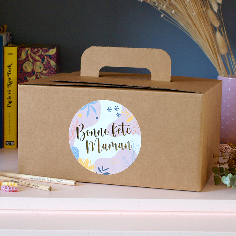 Une box cadeau qui pense aux jeunes mamans